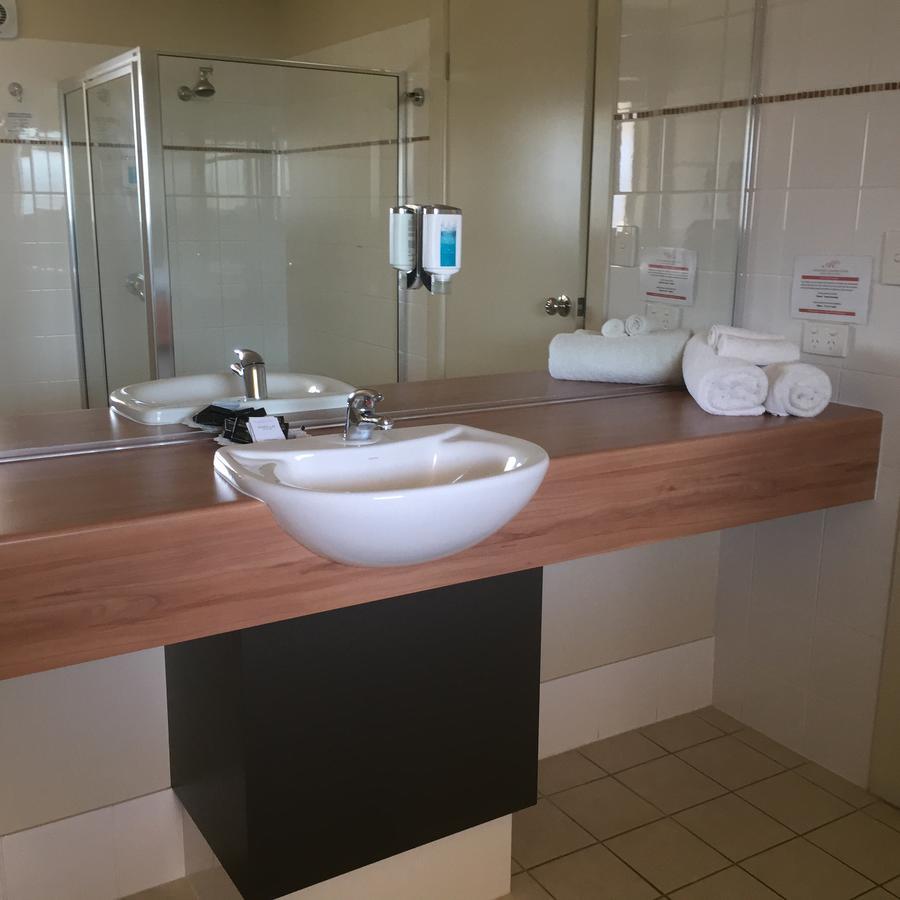 Alexander Cameron Suites Penola Eksteriør bilde